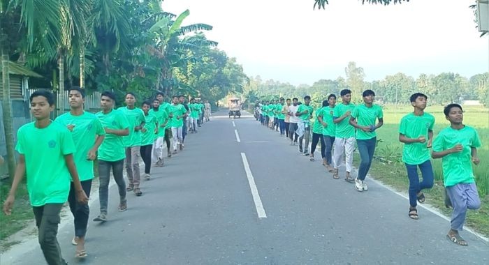 কুড়িগ্রামের ফুলবাড়ীতে প্রথমবার ম্যারাথন দৌড় প্রতিযোগিতা অনুষ্ঠিত